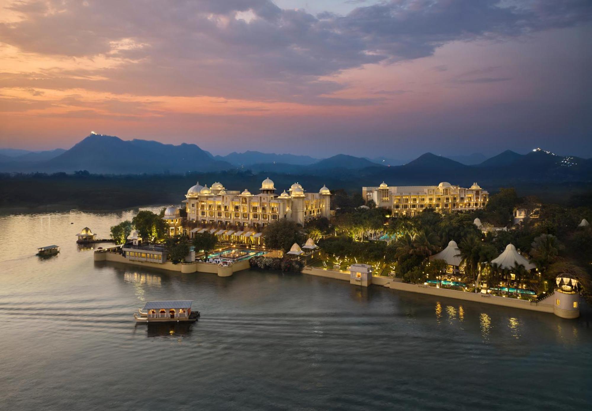 The Leela Palace Udaipur Esterno foto